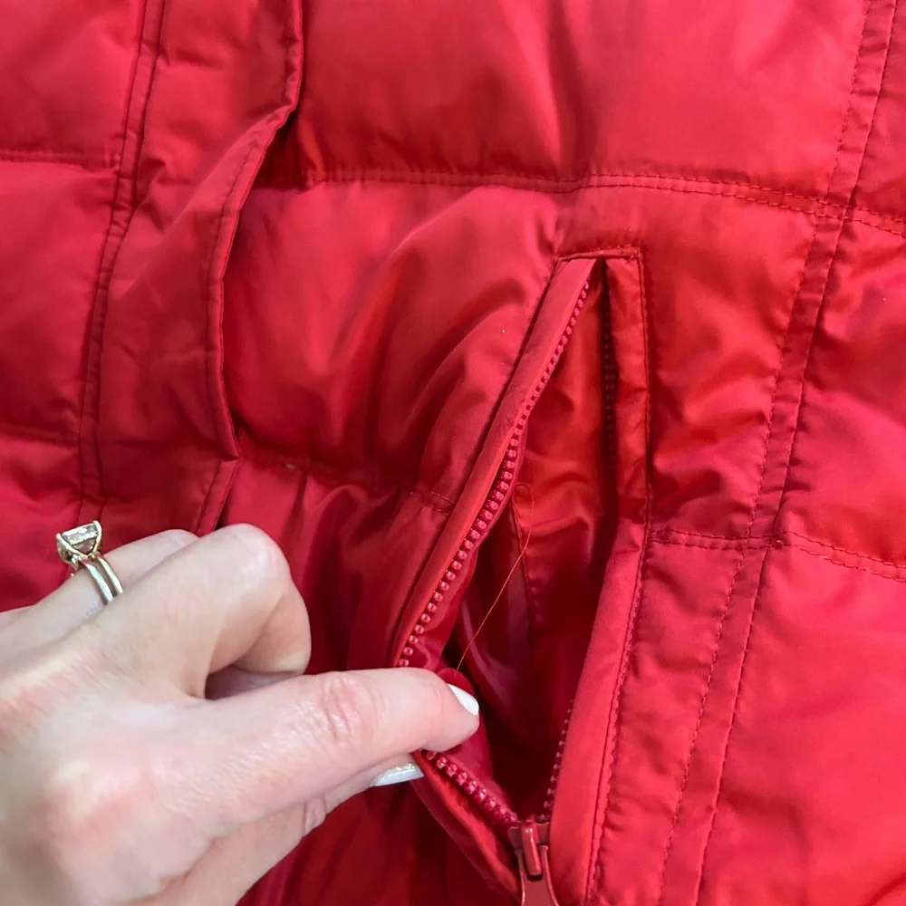 Alaska Frontier Red puffer snow jacket - Picture 3 of 8